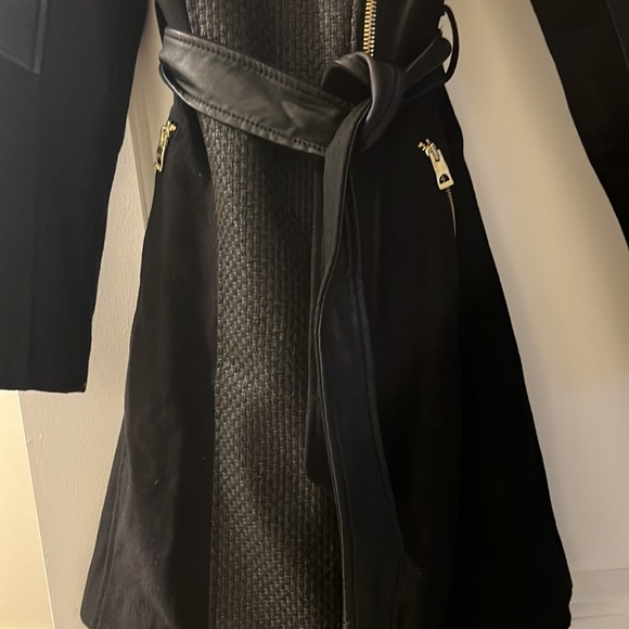 Black wool coat - Picture 3 of 12